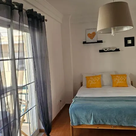 Downtown-guesthouse Guest house *